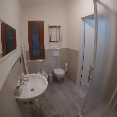 I Campi Di Lino Couette-café 3*