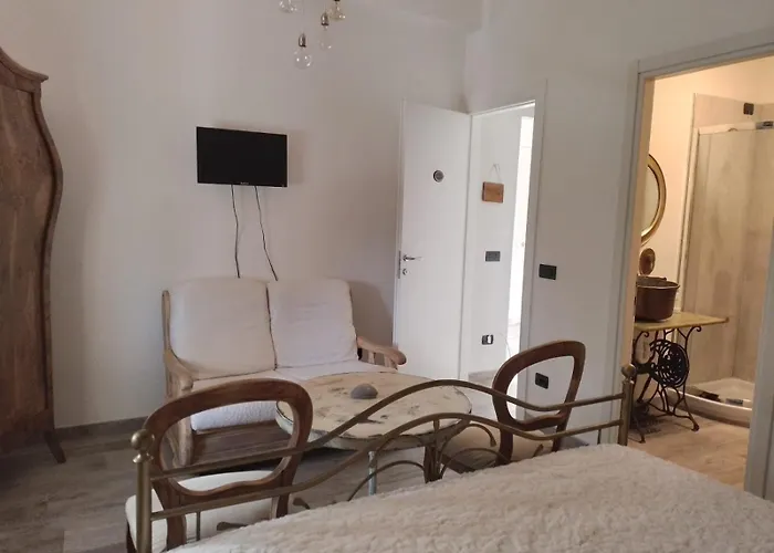 Frühstückspension I Campi Di Lino Finale Ligure